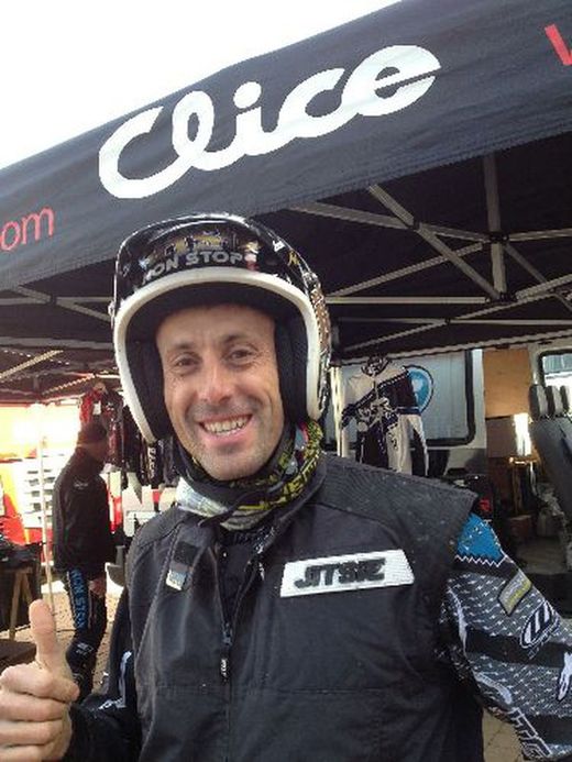 Jordi Pascuet avec les vélos Nonstop