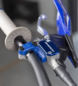 Anti-Bruch-Flansche für Brembo-Pumpe