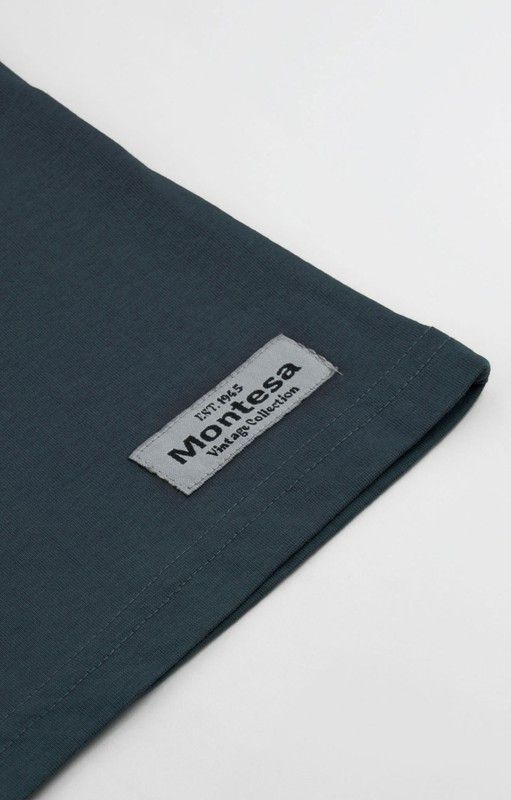 T-shirt blu tutta la gamma