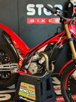 GASGAS TXT GP 300 2025