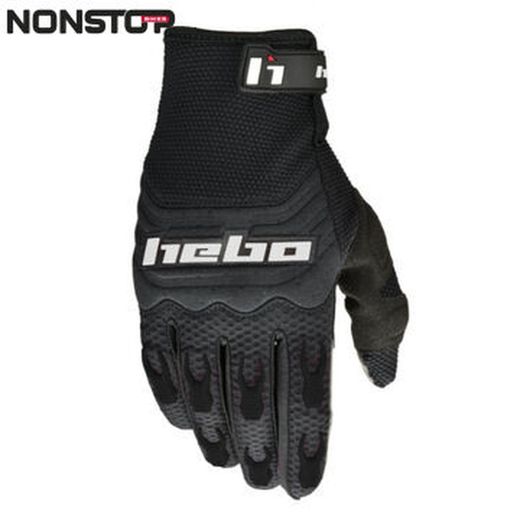 ausgebeulte Handschuhe
