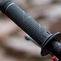 Weiche Jitsie-Griffe für Trial