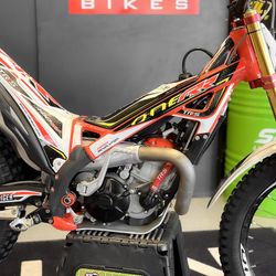 TRRS ONE RR 300 2020