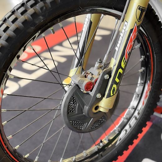TRRS ONE RR 300 2020