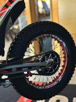 TRS ONE RR 300 2021
