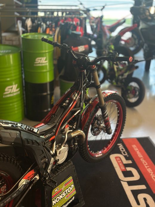 Vertigo Jaime Busto Replica 2022 225cc